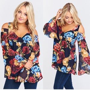 Show me your Mumu Floral Shoulder bell sleeve size small new with tags